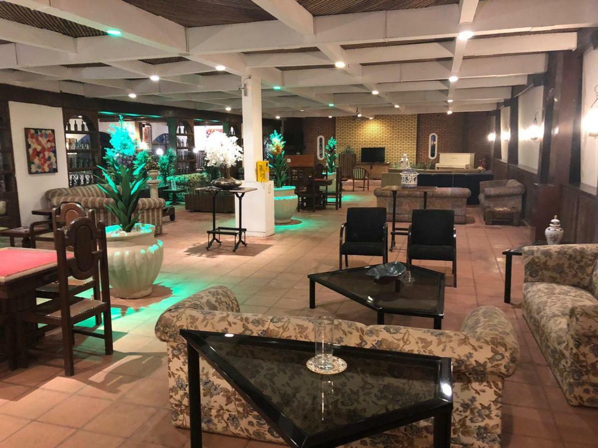 Eduardos Park Hotel Cotia  Esterno foto